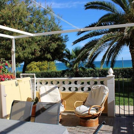 Bungalo En Primera Linea De La Playa 坎佩略 外观 照片