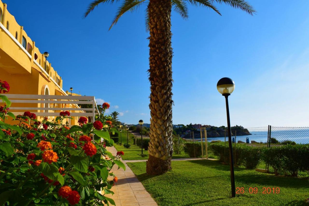 Bungalo En Primera Linea De La Playa 坎佩略 外观 照片