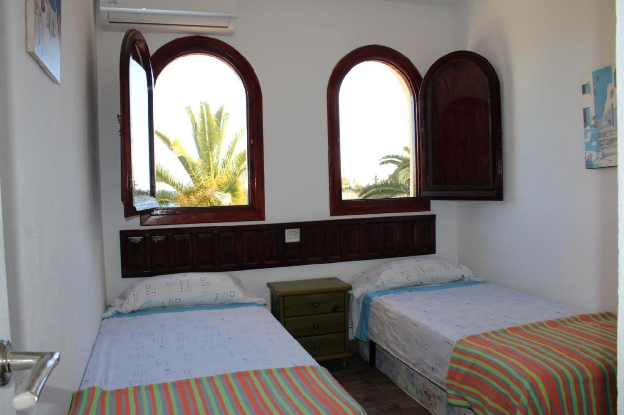 Bungalo En Primera Linea De La Playa 坎佩略 外观 照片