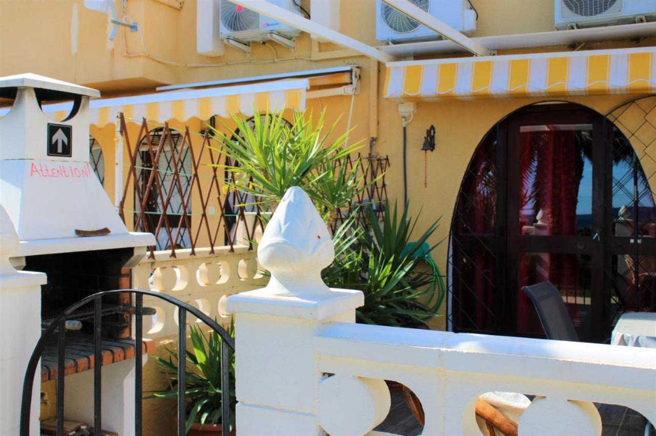 Bungalo En Primera Linea De La Playa 坎佩略 外观 照片