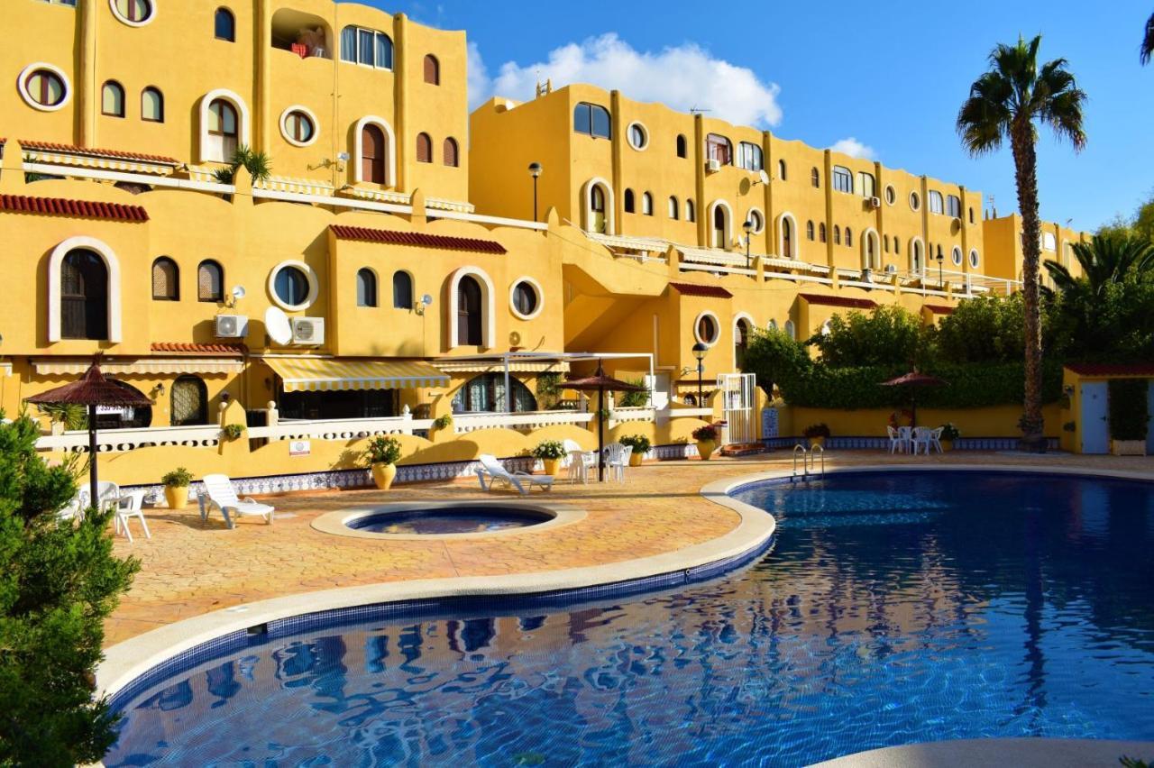 Bungalo En Primera Linea De La Playa 坎佩略 外观 照片